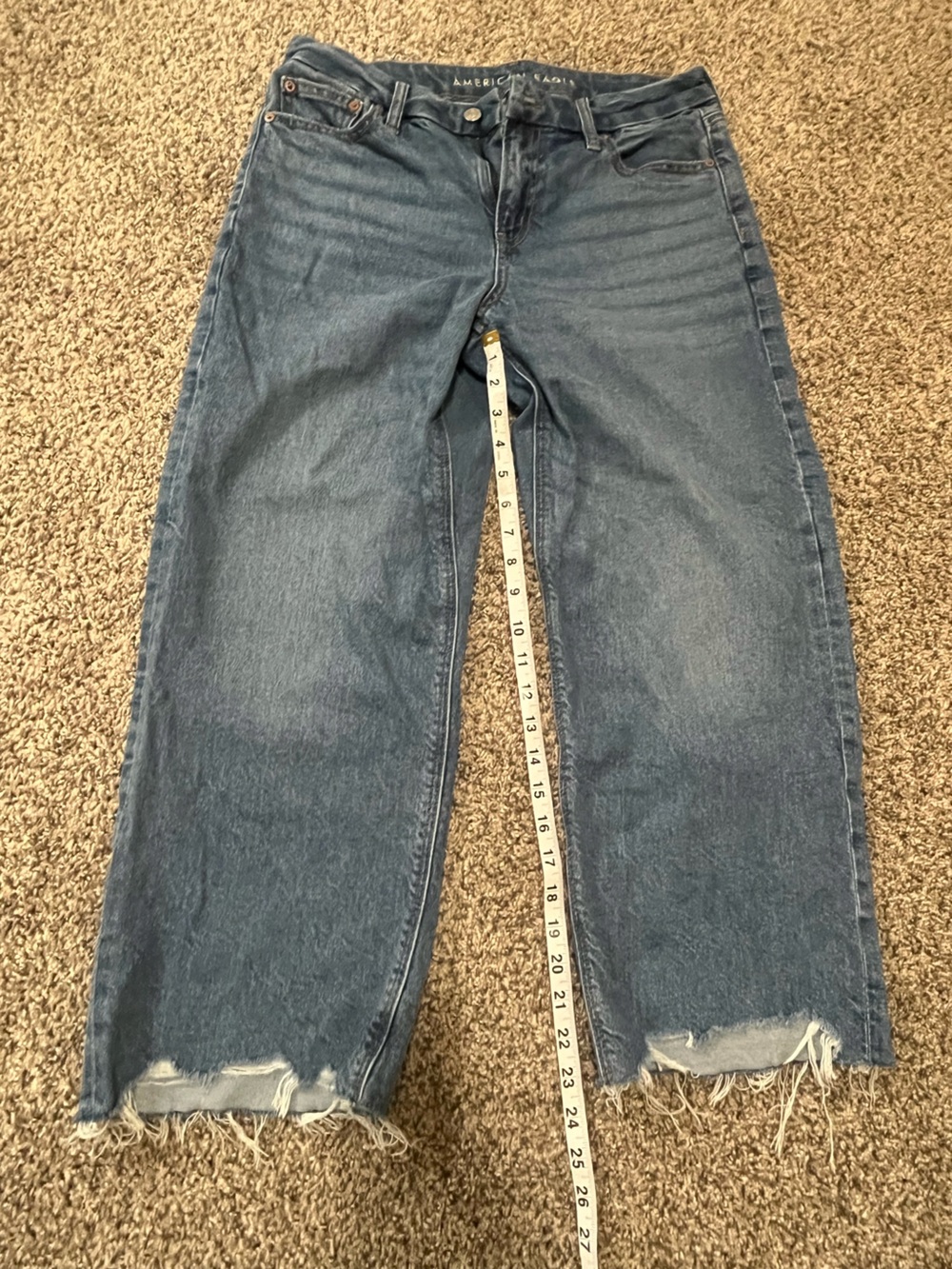 American Eagle Strigid Curvy High-Waisted Stovepipe Jean